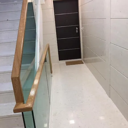 Apartment Novi Apartman Beti Blizu Plaze S Besplatnim Parkingom, Puntamika - Zadar