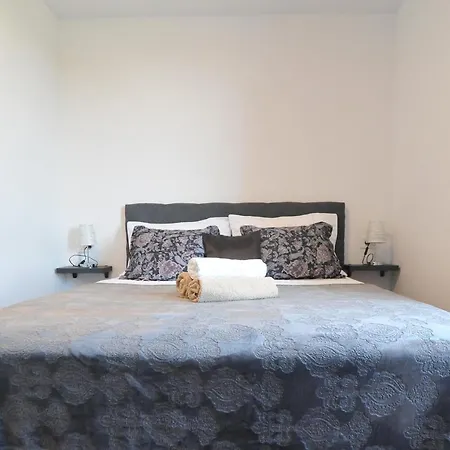 Apartment Novi Apartman Beti Blizu Plaze S Besplatnim Parkingom, Puntamika - Zadar