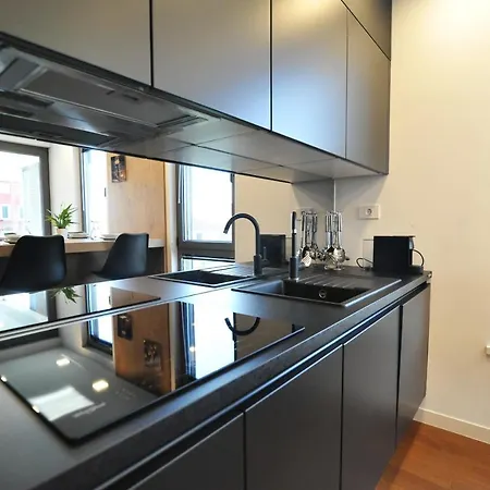 Apartment Novi Apartman Beti Blizu Plaze S Besplatnim Parkingom, Puntamika -
