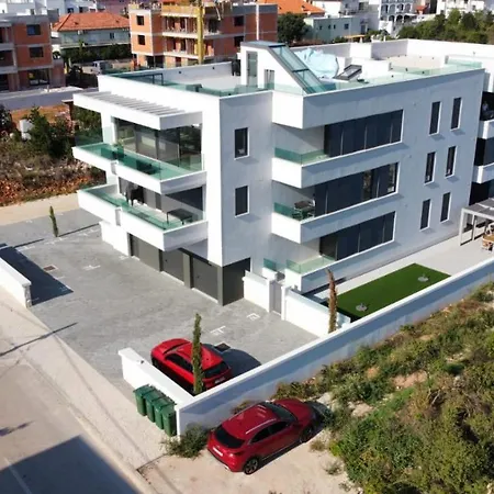 Novi Apartman Beti Blizu Plaze S Besplatnim Parkingom, Puntamika - Apartment Zadar