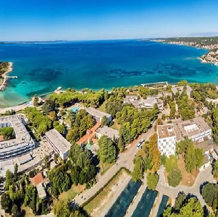 Novi Apartman Beti Blizu Plaze S Besplatnim Parkingom, Puntamika -