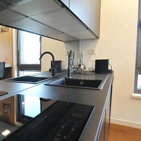 Apartment Novi Apartman Beti Blizu Plaze S Besplatnim Parkingom, Puntamika -
